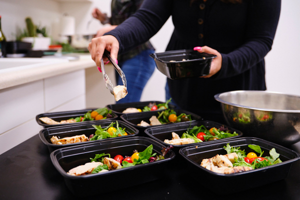 Achieving Healthy Weight Loss Through Balanced Nutrition