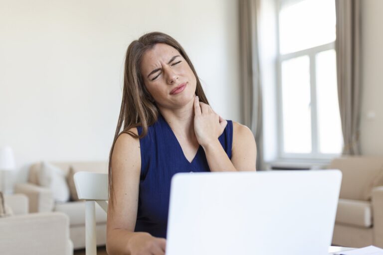 Neck Pain Prevention and Treatment: How to Improve Mobility