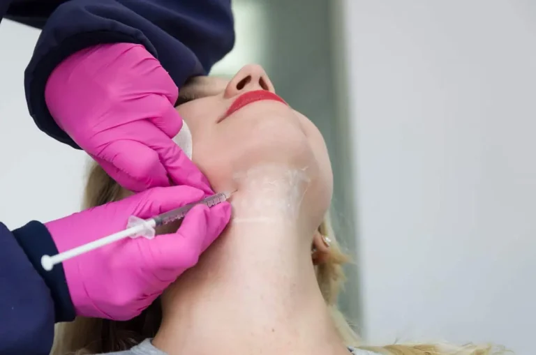 Exploring the Benefits of Kybella for Double Chin Reduction